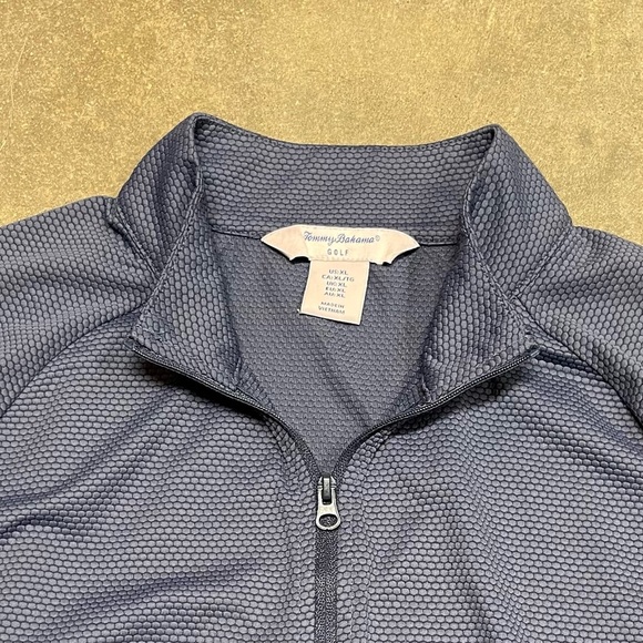 Tommy Bahama Golf Textured 1/2 Zip Jacket - Picture 6 of 10